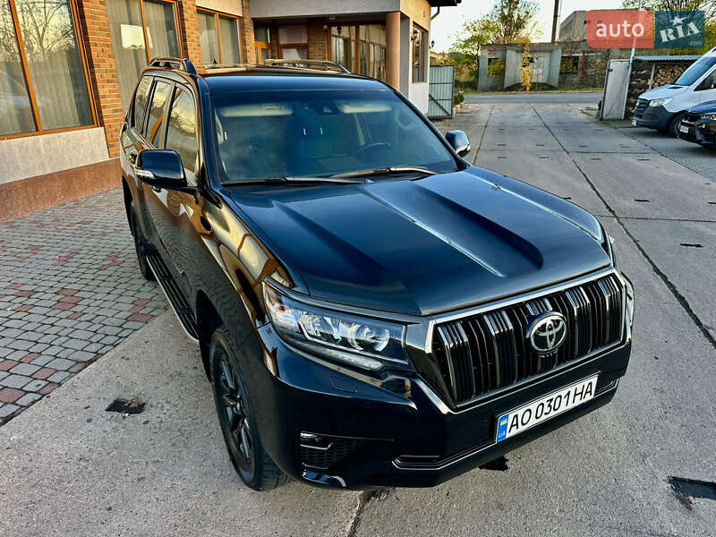 Позашляховик / Кросовер Toyota Land Cruiser Prado 2020 в Мукачевому