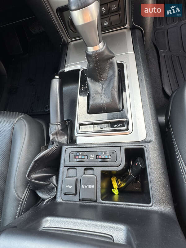 Позашляховик / Кросовер Toyota Land Cruiser Prado 2022 в Ізмаїлі