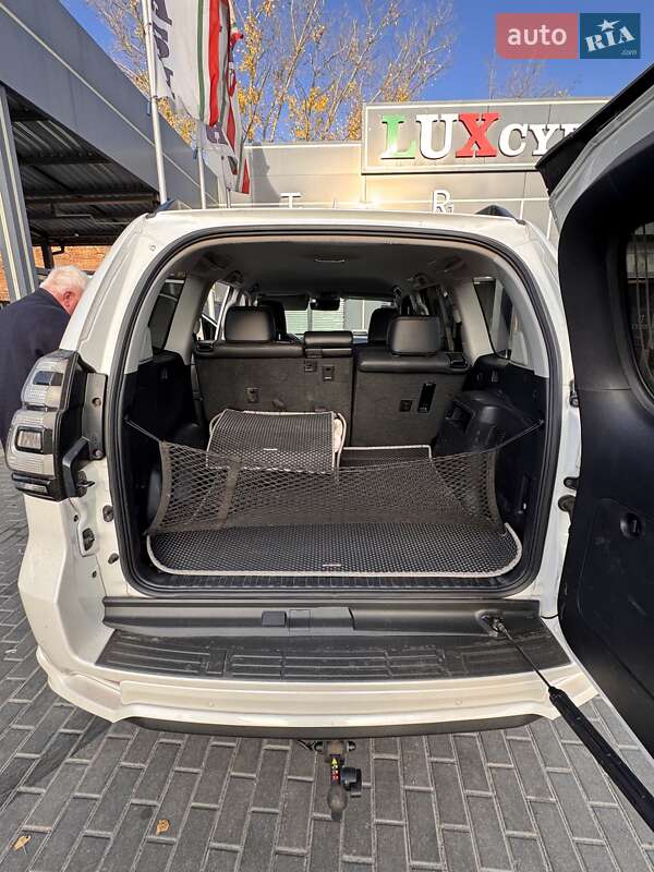 Внедорожник / Кроссовер Toyota Land Cruiser Prado 2020 в Николаеве фото 18 Внедорожник / Кроссовер Toyota Land Cruiser Prado 2020 в Николаеве