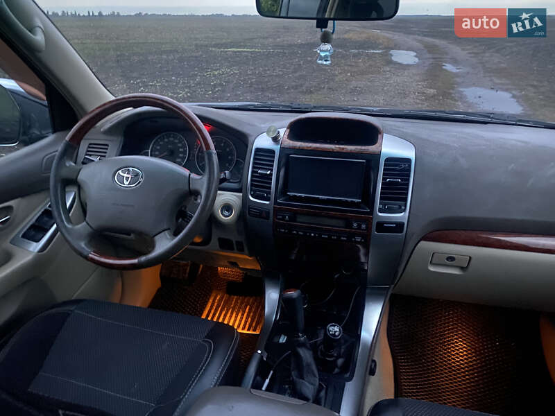 Внедорожник / Кроссовер Toyota Land Cruiser Prado 2007 в Киеве фото 17 Внедорожник / Кроссовер Toyota Land Cruiser Prado 2007 в Киеве