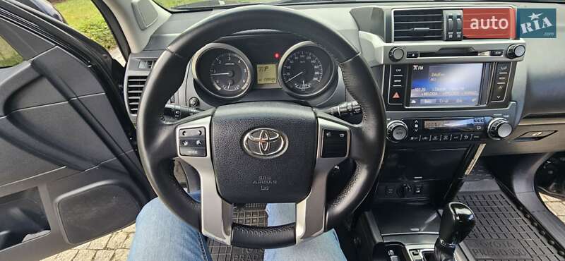 Внедорожник / Кроссовер Toyota Land Cruiser Prado 2014 в Виноградове фото 14 Внедорожник / Кроссовер Toyota Land Cruiser Prado 2014 в Виноградове