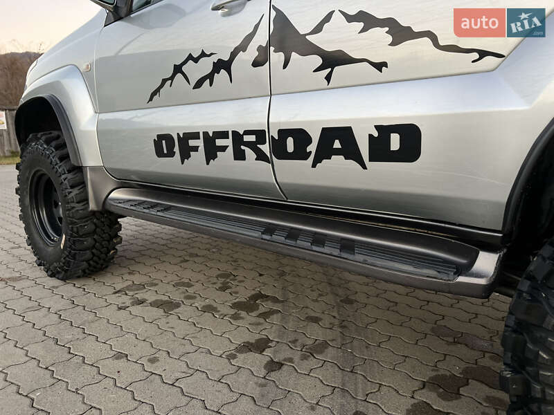 Внедорожник / Кроссовер Toyota Land Cruiser Prado 2006 в Сваляве