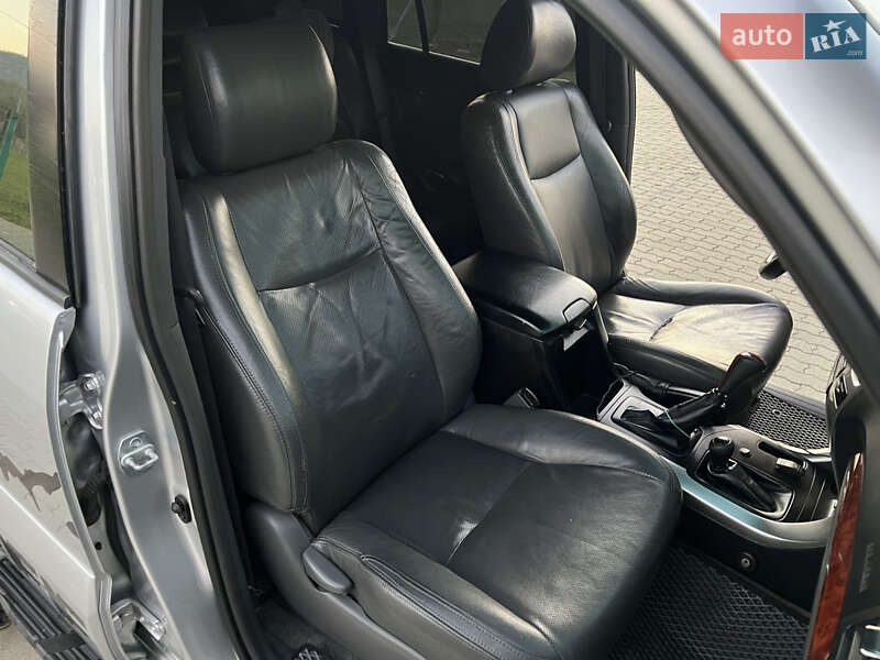 Внедорожник / Кроссовер Toyota Land Cruiser Prado 2006 в Сваляве