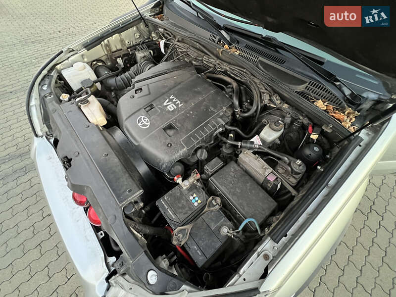 Внедорожник / Кроссовер Toyota Land Cruiser Prado 2006 в Сваляве