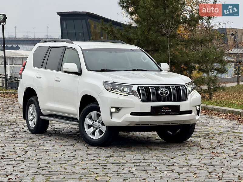 Позашляховик / Кросовер Toyota Land Cruiser Prado 2020 в Києві