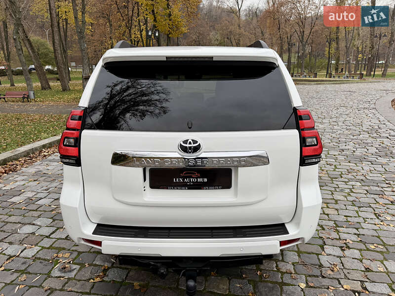 Позашляховик / Кросовер Toyota Land Cruiser Prado 2020 в Києві
