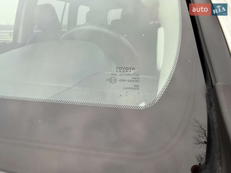 Позашляховик / Кросовер Toyota Land Cruiser Prado 2020 в Києві