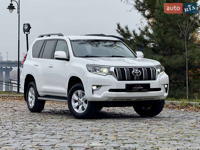 Позашляховик / Кросовер Toyota Land Cruiser Prado 2020 в Києві