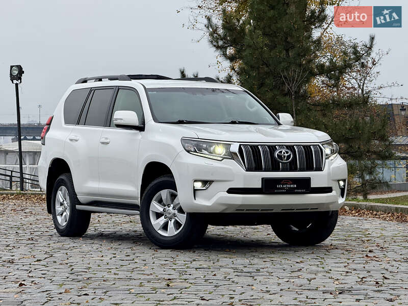 Позашляховик / Кросовер Toyota Land Cruiser Prado 2020 в Києві