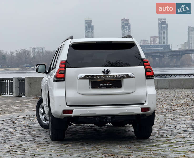 Позашляховик / Кросовер Toyota Land Cruiser Prado 2020 в Києві