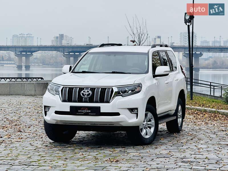 Позашляховик / Кросовер Toyota Land Cruiser Prado 2020 в Києві