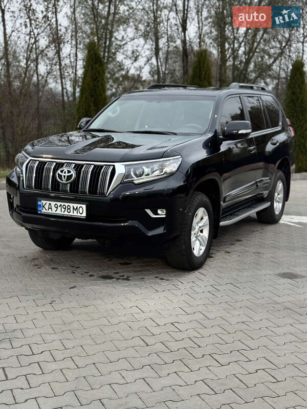 Внедорожник / Кроссовер Toyota Land Cruiser Prado 2020 в Хмельницком