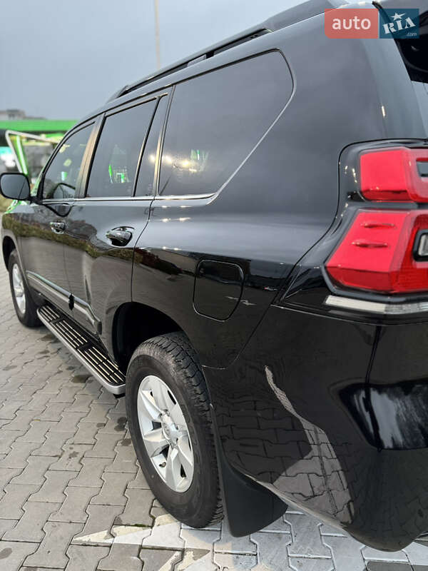 Внедорожник / Кроссовер Toyota Land Cruiser Prado 2020 в Хмельницком