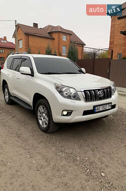 Позашляховик / Кросовер Toyota Land Cruiser Prado 2010 в Дніпрі