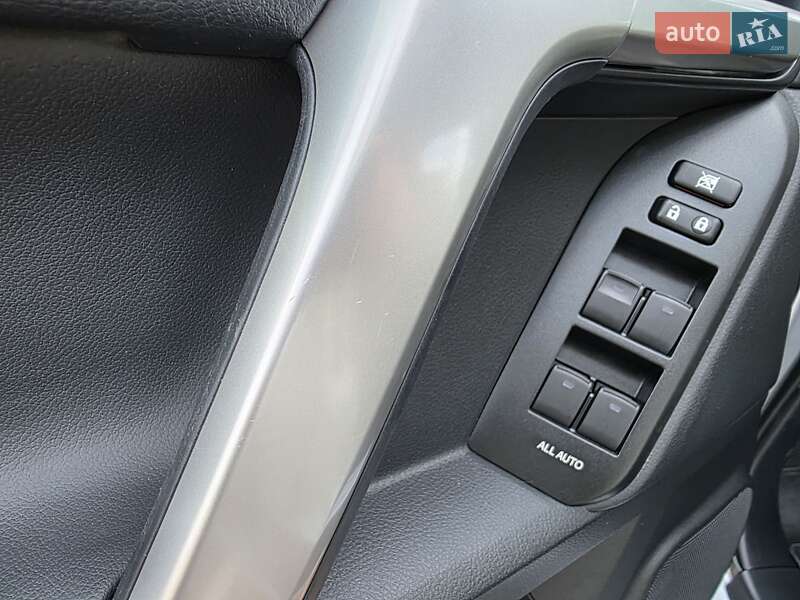 Внедорожник / Кроссовер Toyota Land Cruiser Prado 2022 в Кропивницком фото 23 Внедорожник / Кроссовер Toyota Land Cruiser Prado 2022 в Кропивницком