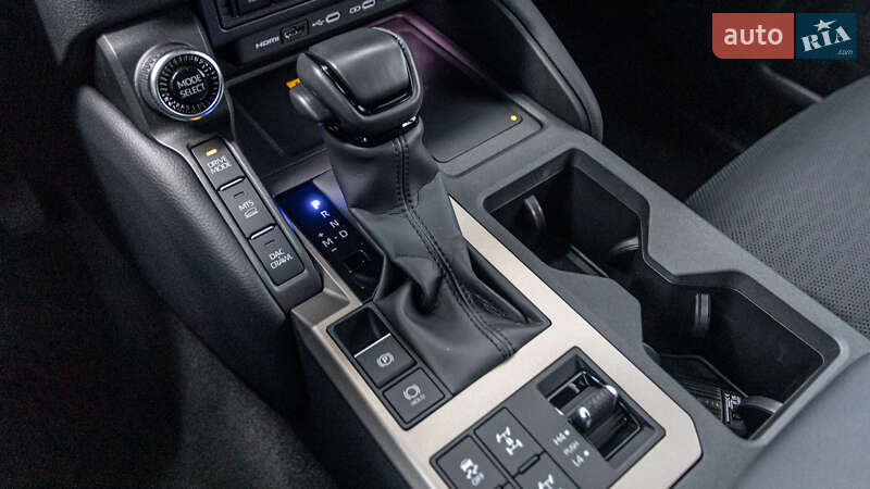 Внедорожник / Кроссовер Toyota Land Cruiser Prado 2024 в Днепре фото 32 Внедорожник / Кроссовер Toyota Land Cruiser Prado 2024 в Днепре