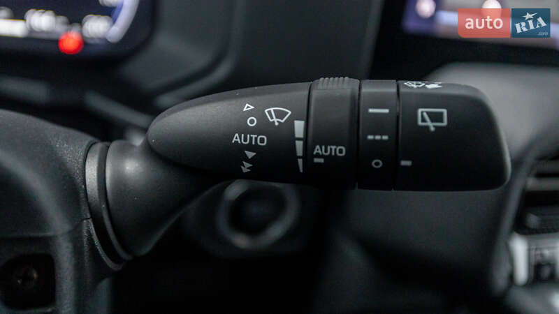 Внедорожник / Кроссовер Toyota Land Cruiser Prado 2024 в Днепре фото 28 Внедорожник / Кроссовер Toyota Land Cruiser Prado 2024 в Днепре