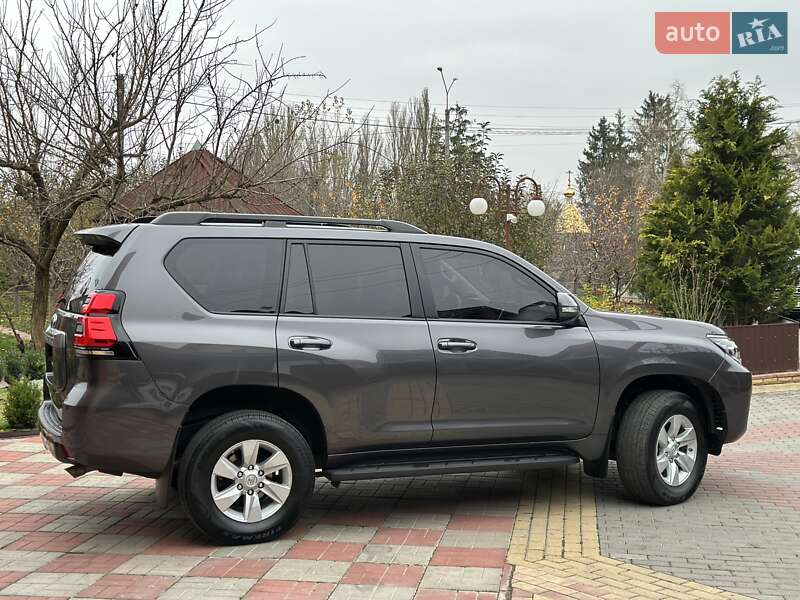 Позашляховик / Кросовер Toyota Land Cruiser Prado 2020 в Вінниці