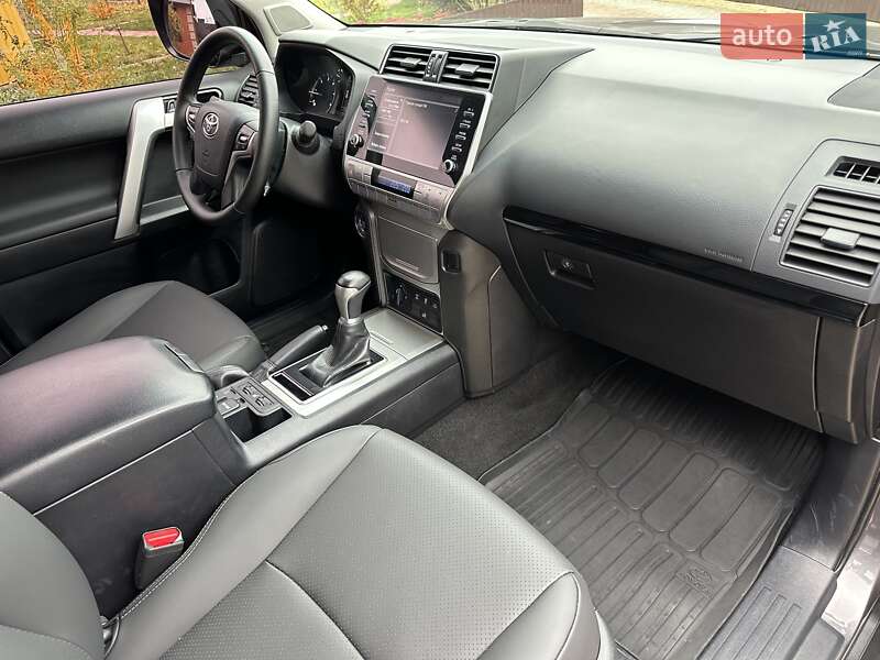 Позашляховик / Кросовер Toyota Land Cruiser Prado 2020 в Вінниці