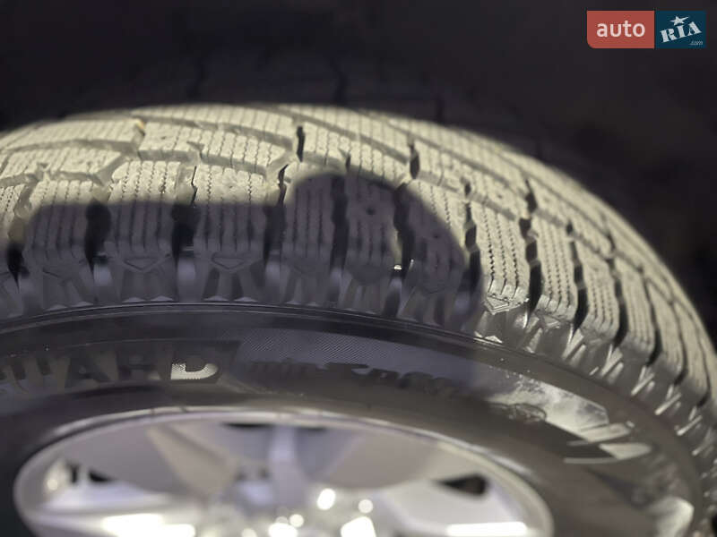 Позашляховик / Кросовер Toyota Land Cruiser Prado 2018 в Миронівці