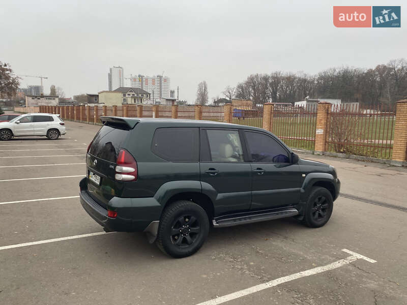 Внедорожник / Кроссовер Toyota Land Cruiser Prado 2006 в Киеве