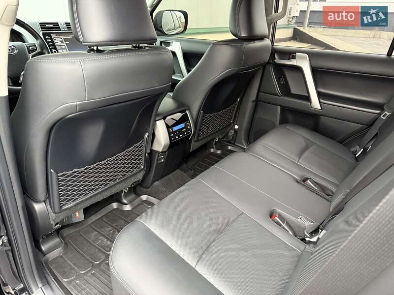 Позашляховик / Кросовер Toyota Land Cruiser Prado 2021 в Вінниці