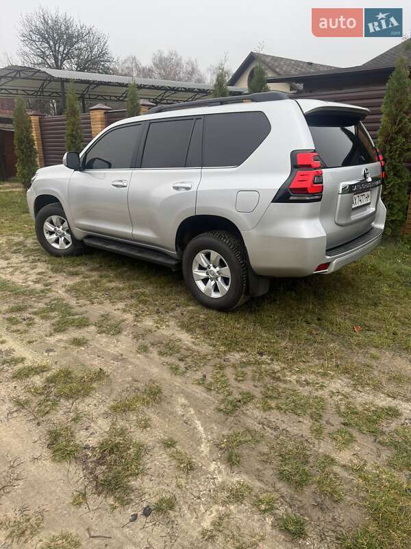 Позашляховик / Кросовер Toyota Land Cruiser Prado 2020 в Шостці