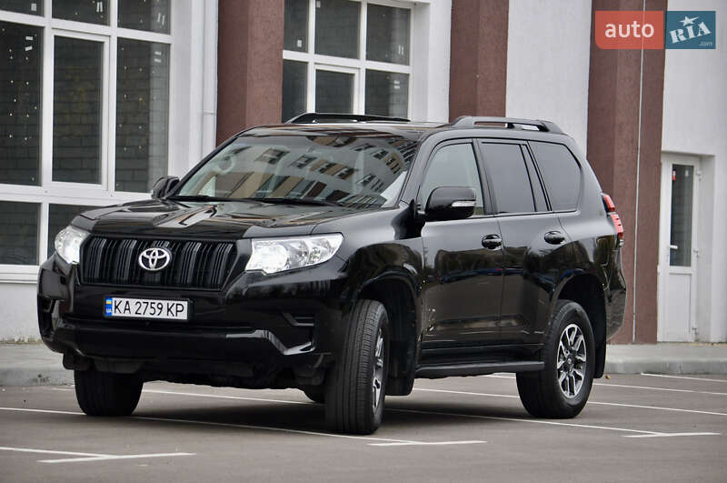 Внедорожник / Кроссовер Toyota Land Cruiser Prado 2020 в Киеве