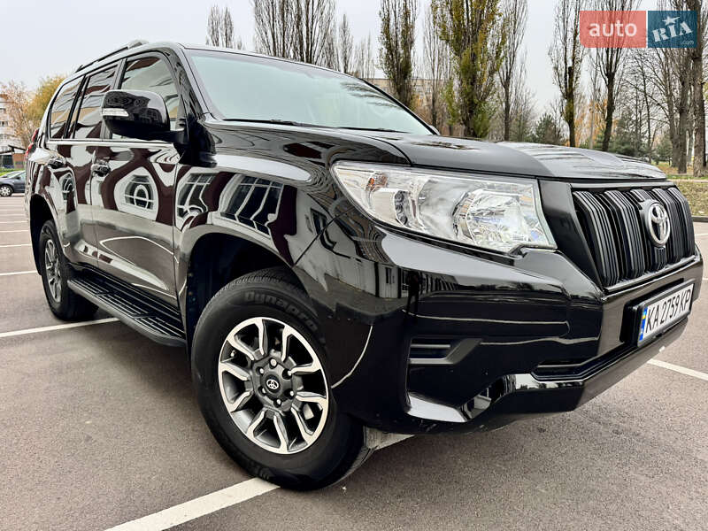 Внедорожник / Кроссовер Toyota Land Cruiser Prado 2020 в Киеве