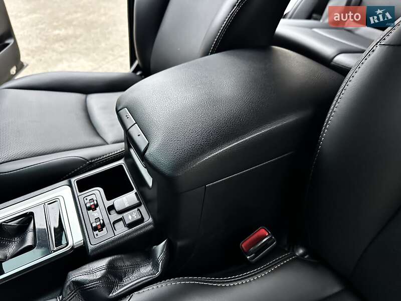 Внедорожник / Кроссовер Toyota Land Cruiser Prado 2019 в Киеве фото 52 Внедорожник / Кроссовер Toyota Land Cruiser Prado 2019 в Киеве
