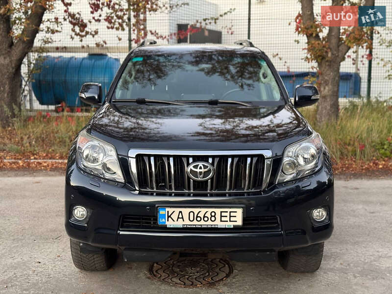 Внедорожник / Кроссовер Toyota Land Cruiser Prado 2011 в Киеве фото 3 Внедорожник / Кроссовер Toyota Land Cruiser Prado 2011 в Киеве