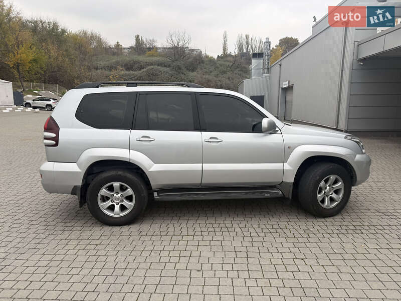 Внедорожник / Кроссовер Toyota Land Cruiser Prado 2006 в Запорожье