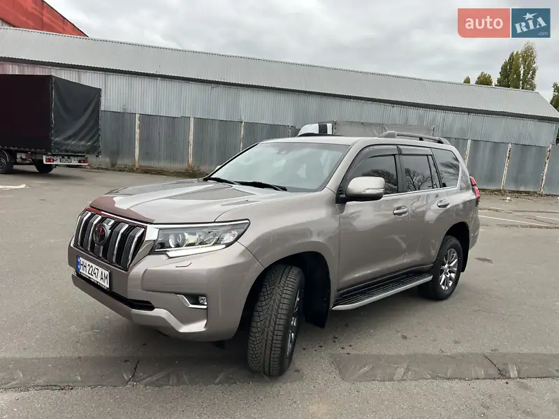 Toyota Land Cruiser Prado 2018