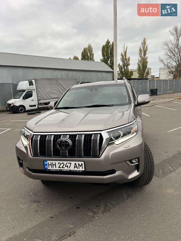 Позашляховик / Кросовер Toyota Land Cruiser Prado 2019 в Одесі