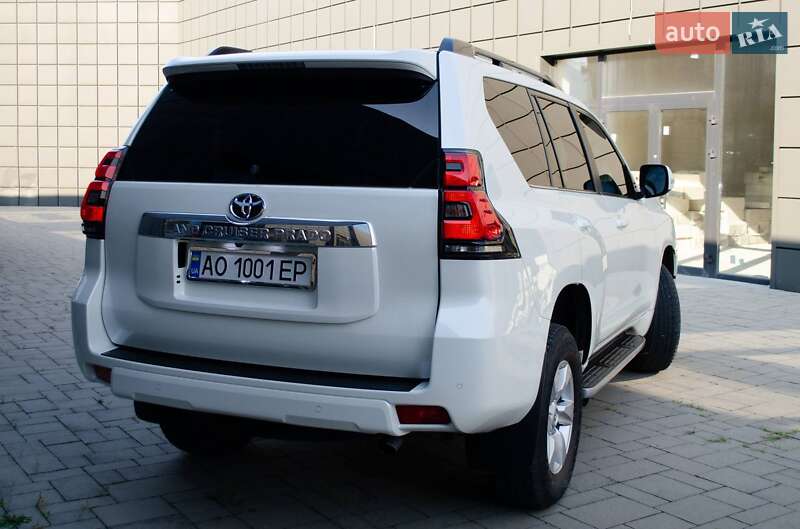 Позашляховик / Кросовер Toyota Land Cruiser Prado 2020 в Тячеві фото 12 Позашляховик / Кросовер Toyota Land Cruiser Prado 2020 в Тячеві