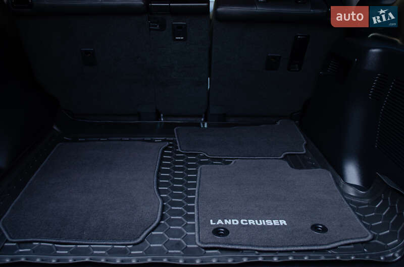 Позашляховик / Кросовер Toyota Land Cruiser Prado 2020 в Тячеві фото 64 Позашляховик / Кросовер Toyota Land Cruiser Prado 2020 в Тячеві