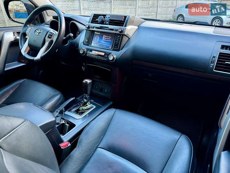 Внедорожник / Кроссовер Toyota Land Cruiser Prado 2014 в Полтаве фото 11 Внедорожник / Кроссовер Toyota Land Cruiser Prado 2014 в Полтаве