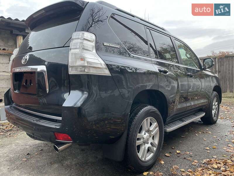 Внедорожник / Кроссовер Toyota Land Cruiser Prado 2011 в Киеве фото 12 Внедорожник / Кроссовер Toyota Land Cruiser Prado 2011 в Киеве