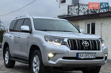 Позашляховик / Кросовер Toyota Land Cruiser Prado 2021 в Дніпрі