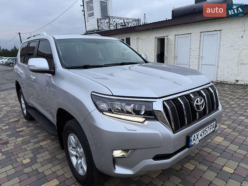 Внедорожник / Кроссовер Toyota Land Cruiser Prado 2021 в Днепре