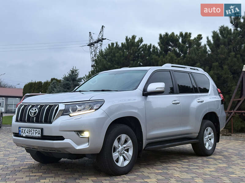 Внедорожник / Кроссовер Toyota Land Cruiser Prado 2021 в Днепре