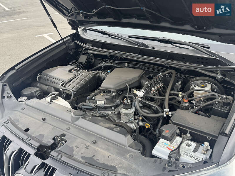 Внедорожник / Кроссовер Toyota Land Cruiser Prado 2017 в Днепре