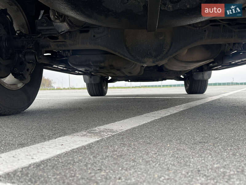 Внедорожник / Кроссовер Toyota Land Cruiser Prado 2017 в Днепре