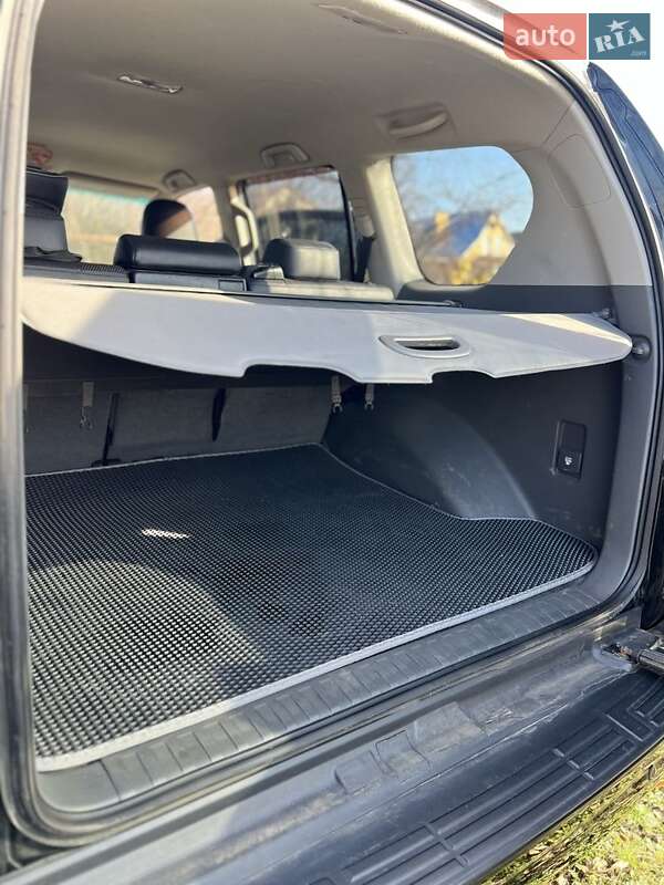 Внедорожник / Кроссовер Toyota Land Cruiser Prado 2010 в Харькове