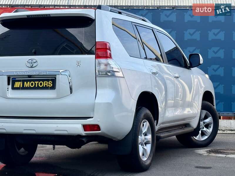 Внедорожник / Кроссовер Toyota Land Cruiser Prado 2013 в Киеве фото 4 Внедорожник / Кроссовер Toyota Land Cruiser Prado 2013 в Киеве