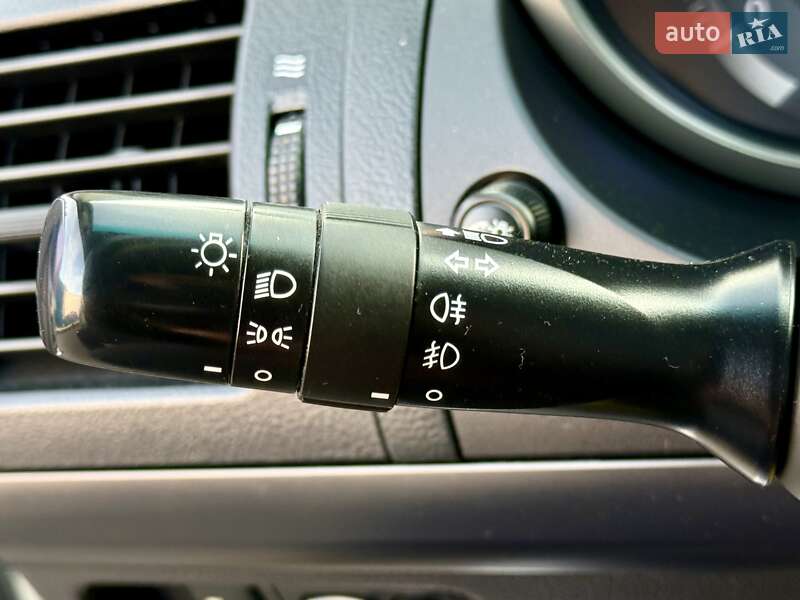 Внедорожник / Кроссовер Toyota Land Cruiser Prado 2013 в Киеве фото 44 Внедорожник / Кроссовер Toyota Land Cruiser Prado 2013 в Киеве