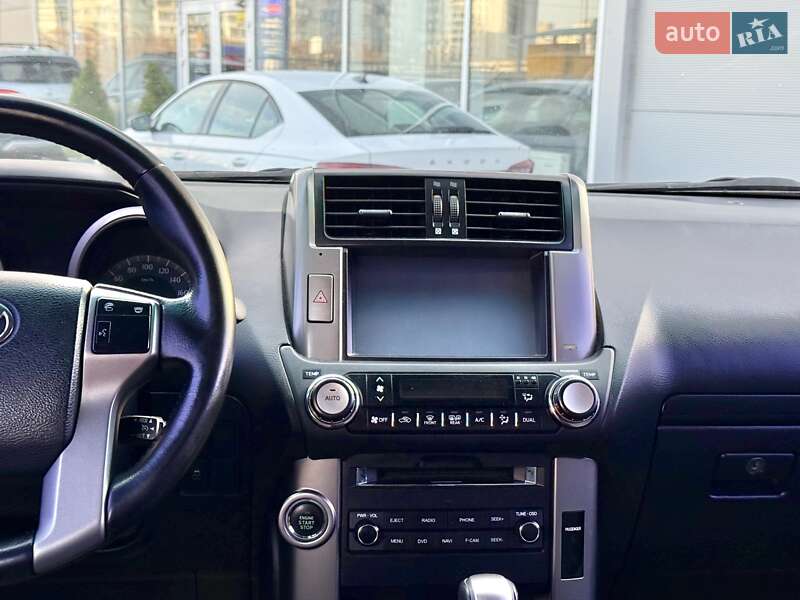 Внедорожник / Кроссовер Toyota Land Cruiser Prado 2013 в Киеве фото 36 Внедорожник / Кроссовер Toyota Land Cruiser Prado 2013 в Киеве