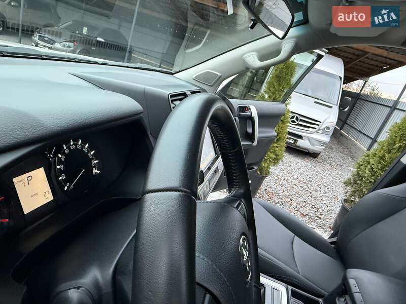 Внедорожник / Кроссовер Toyota Land Cruiser Prado 2019 в Виннице фото 62 Внедорожник / Кроссовер Toyota Land Cruiser Prado 2019 в Виннице