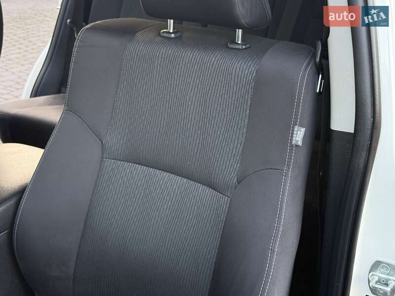 Внедорожник / Кроссовер Toyota Land Cruiser Prado 2022 в Ровно фото 100 Внедорожник / Кроссовер Toyota Land Cruiser Prado 2022 в Ровно