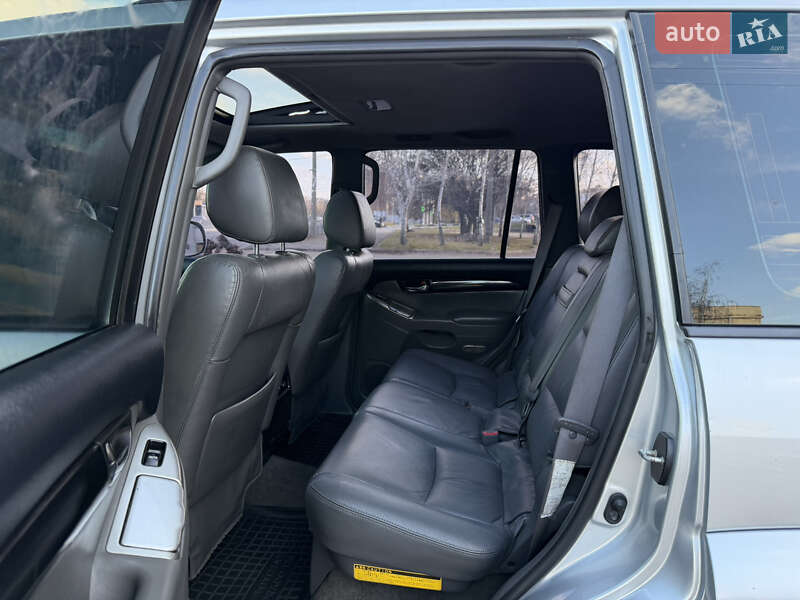 Внедорожник / Кроссовер Toyota Land Cruiser Prado 2007 в Харькове